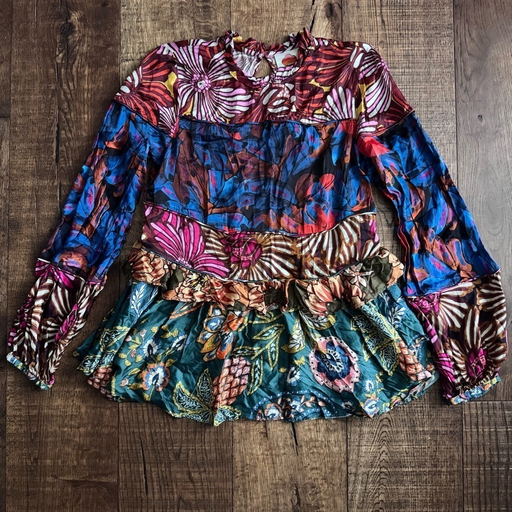 Farm Rio Anthropologie Long Sleeve Printed Tiered Blouse Sz XS - Picture 3 of 12